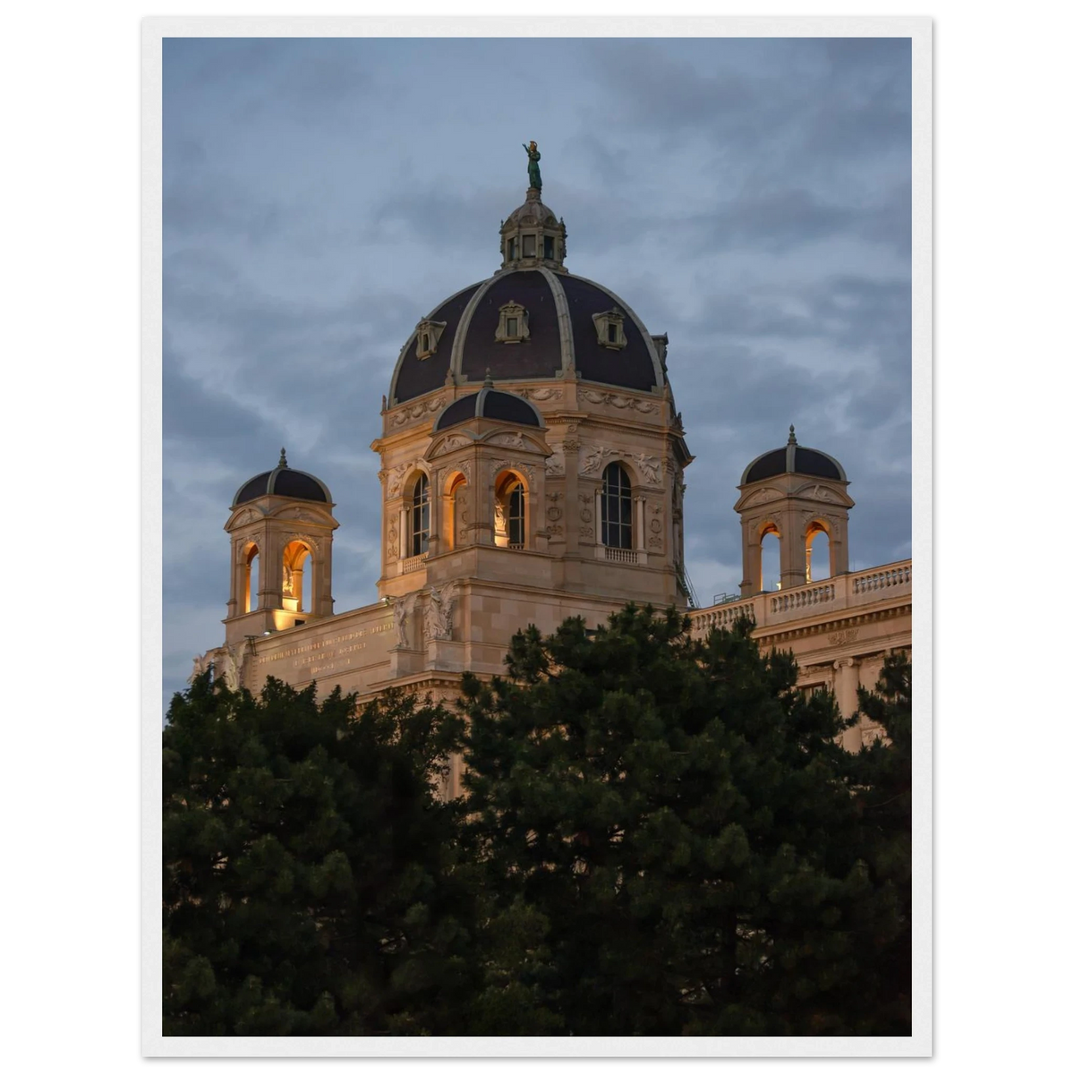 Kunsthistorisches Museum – Vienna Kunsthistorisches Museum photography photo print in a wooden frame