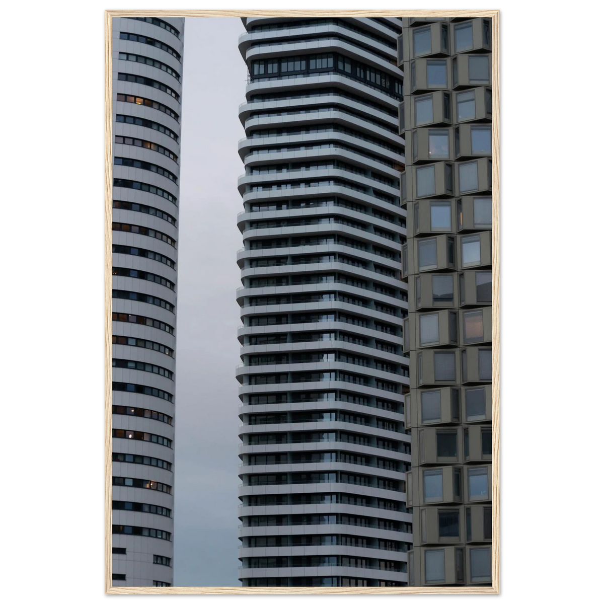 Towers – modern felhőkarcolók fakeretes fotónyomat