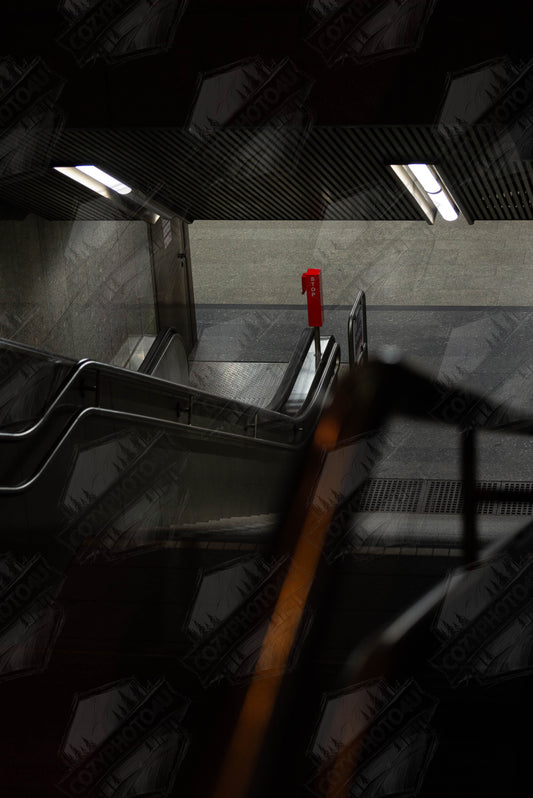 To the subway - My Store